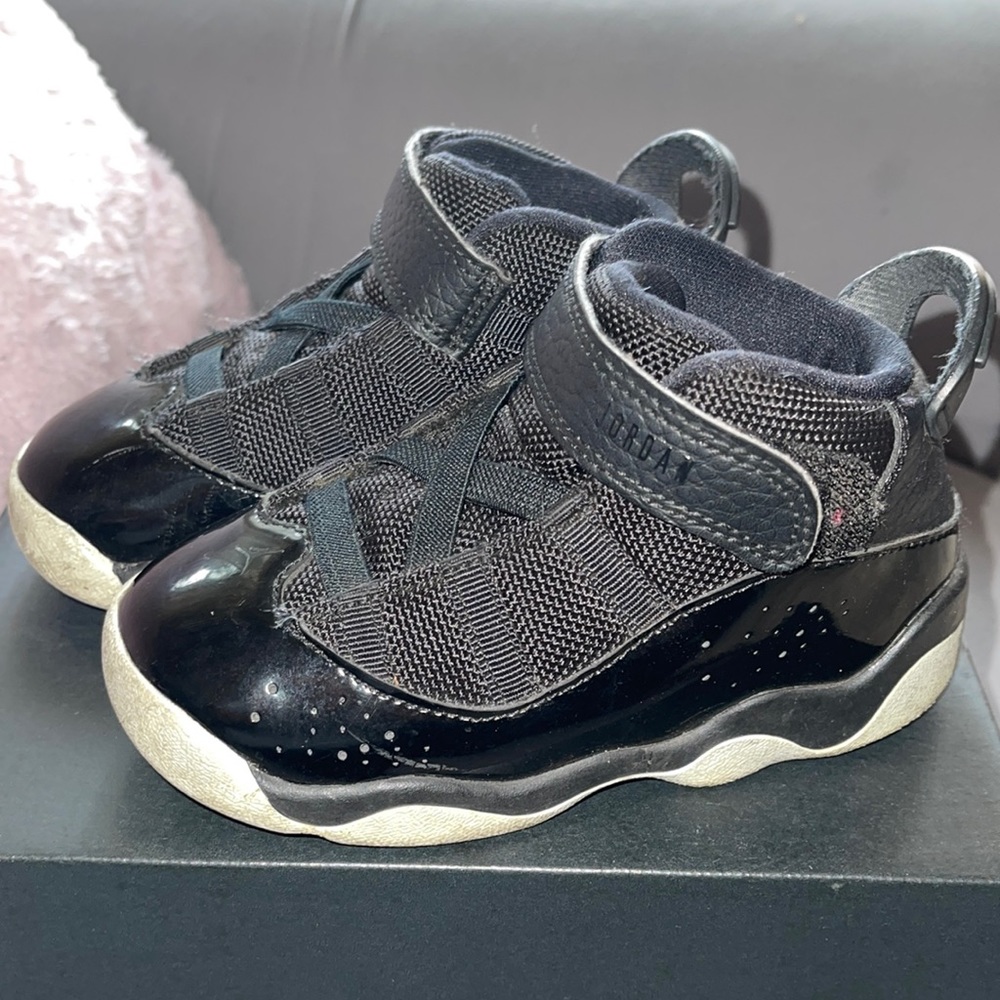 Jordan 6 Rings - black